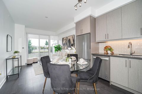 Photo 5 at 302 - 85 Oneida Crescent, Langstaff, Richmond Hill