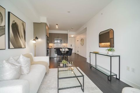 Photo 7 at 302 - 85 Oneida Crescent, Langstaff, Richmond Hill