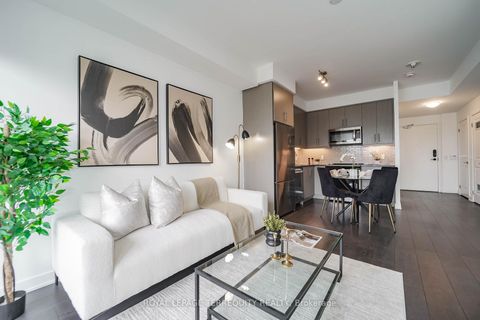 Photo 9 at 302 - 85 Oneida Crescent, Langstaff, Richmond Hill