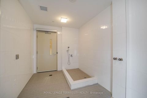 Photo 37 at 302 - 85 Oneida Crescent, Langstaff, Richmond Hill