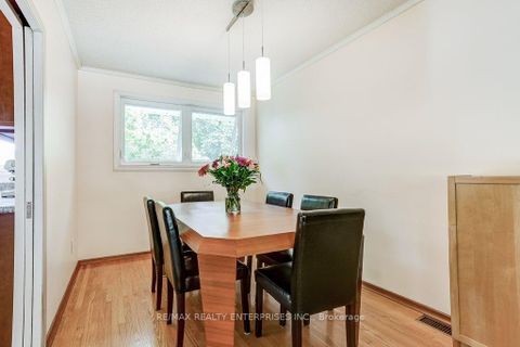 Photo 6 at 1231 Kingsmead Crescent, FA Falgarwood, Oakville