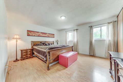 Photo 16 at 1 - 34 Dundalk Drive, Dorset Park, Toronto