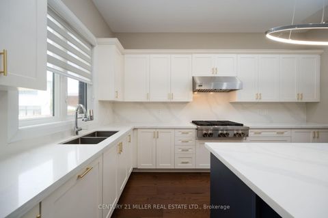 Photo 8 at 185 Burloak Drive, BR Bronte, Oakville