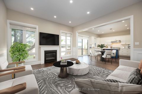 Photo 12 at 185 Burloak Drive, BR Bronte, Oakville