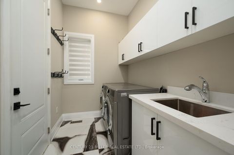 Photo 16 at 185 Burloak Drive, BR Bronte, Oakville