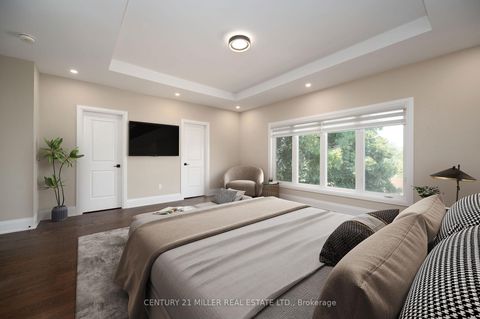 Photo 20 at 185 Burloak Drive, BR Bronte, Oakville
