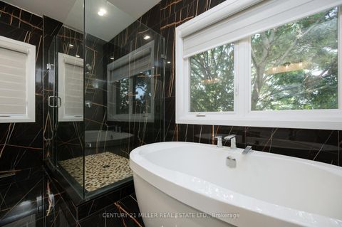 Photo 21 at 185 Burloak Drive, BR Bronte, Oakville