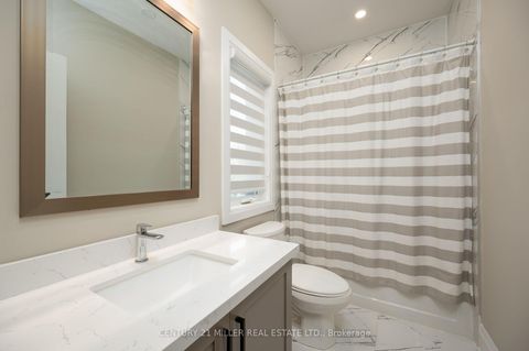Photo 26 at 185 Burloak Drive, BR Bronte, Oakville