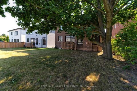 Photo 30 at 185 Burloak Drive, BR Bronte, Oakville