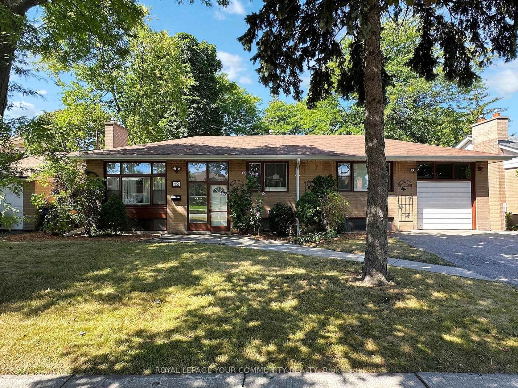 12 Nobert Road, Sullivan, Toronto by Loree Meneguzzi Real Estate 12 Nobert Road, Sullivan, Toronto