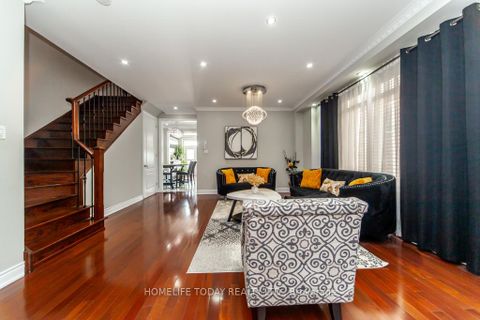 Photo 5 at 238 Wardlaw Place, Vellore Village, Vaughan