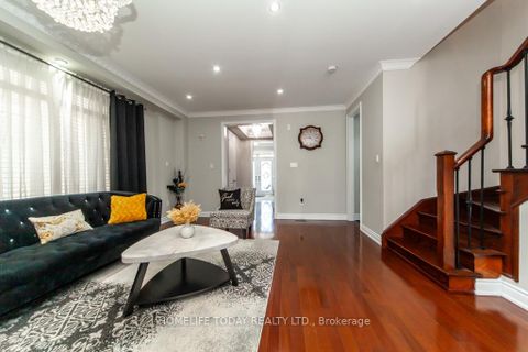 Photo 7 at 238 Wardlaw Place, Vellore Village, Vaughan