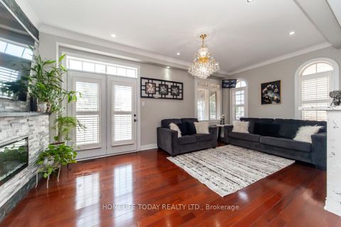 Photo 9 at 238 Wardlaw Place, Vellore Village, Vaughan