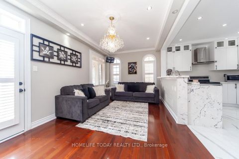 Photo 10 at 238 Wardlaw Place, Vellore Village, Vaughan