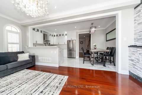 Photo 12 at 238 Wardlaw Place, Vellore Village, Vaughan
