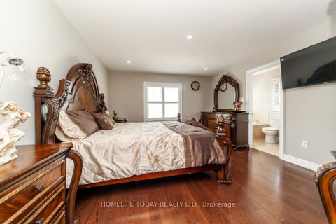 Photo 22 at 238 Wardlaw Place, Vellore Village, Vaughan