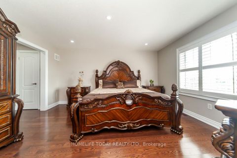Photo 23 at 238 Wardlaw Place, Vellore Village, Vaughan
