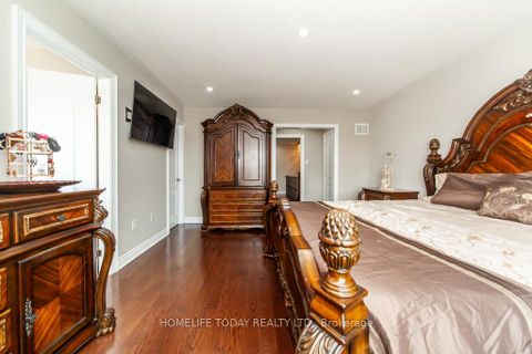 Photo 24 at 238 Wardlaw Place, Vellore Village, Vaughan