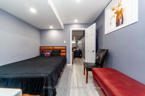 Photo 43 at 238 Wardlaw Place, Vellore Village, Vaughan