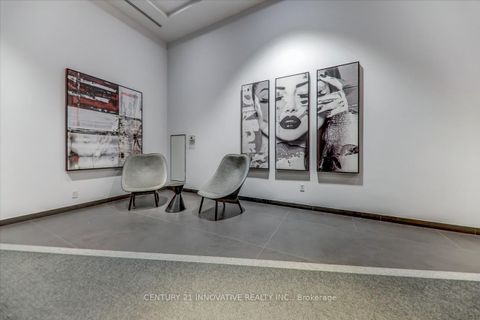 Photo 4 at 1711 - 318 Richmond Street W, Waterfront Communities C1, Toronto Photo 4 at 1711 - 318 Richmond Street W, Waterfront Communities C1, Toronto