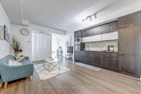 Photo 8 at 1711 - 318 Richmond Street W, Waterfront Communities C1, Toronto