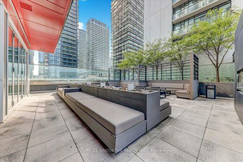 Photo 22 at 1711 - 318 Richmond Street W, Waterfront Communities C1, Toronto