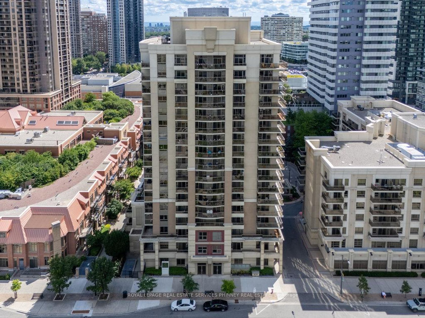608 - 350 Princess Royal Drive, City Centre, Mississauga  by Loree Meneguzzi Real Estate 608 - 350 Princess Royal Drive, City Centre, Mississauga