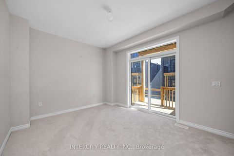 Photo 4 at 29 Drainie Street, Elder Mills, Vaughan