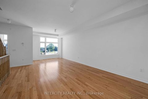 Photo 9 at 8 Radisson Street, Elder Mills, Vaughan