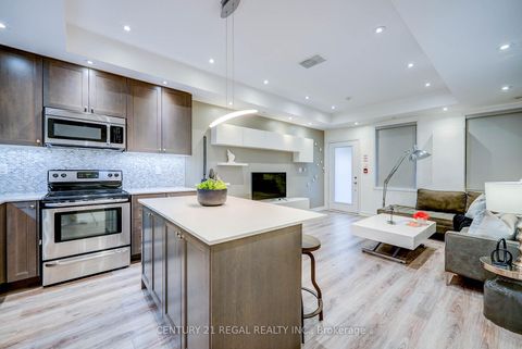 Photo 5 at 5B - 867 Wilson Avenue, CFB, Toronto