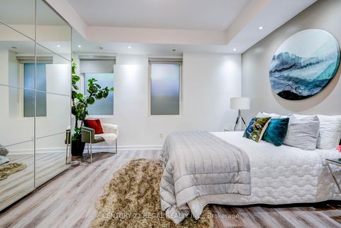 Photo 11 at 5B - 867 Wilson Avenue, CFB, Toronto