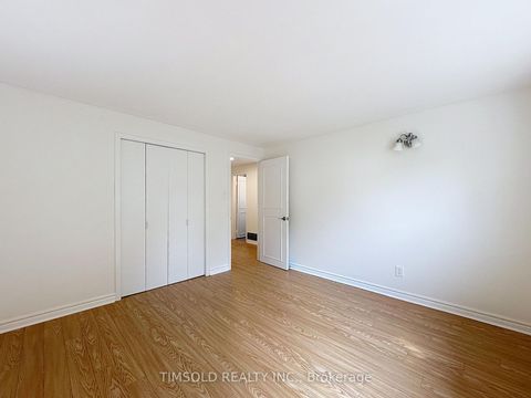 Photo 26 at 6 Lofthouse Square, L'Amoreaux, Toronto