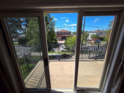 Photo 12 at 202 - 65 Cranborne Avenue, Victoria Village, Toronto
