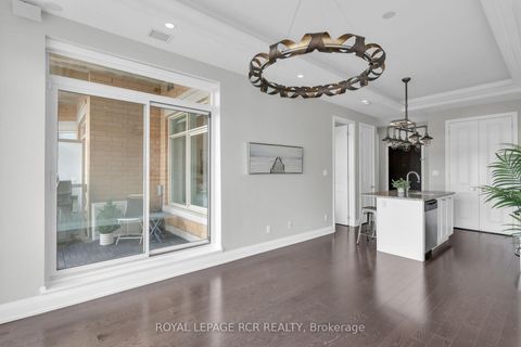 Photo 18 at 409 - 15277 Yonge Street, Aurora Village, Aurora