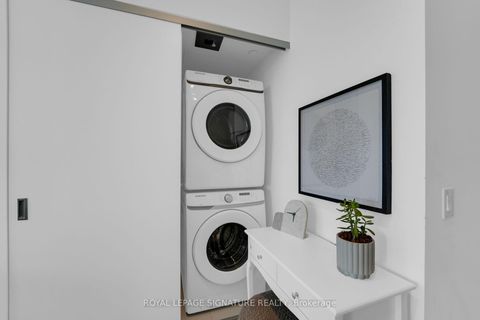 Photo 11 at 1906 - 55 Ontario Street, Moss Park, Toronto