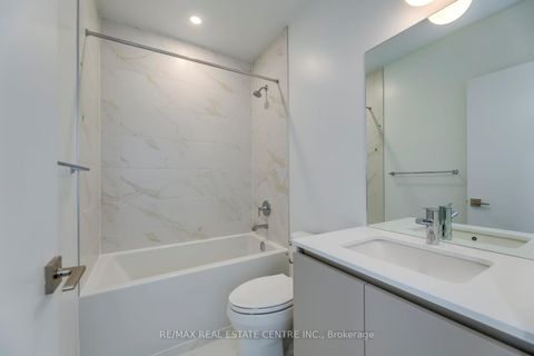 Photo 36 at 3049 Trailside Drive, GO Glenorchy, Oakville