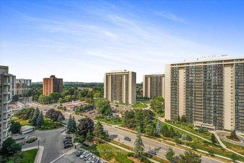 Photo 11 at PH2 - 296 Mill Road, Markland Wood, Toronto