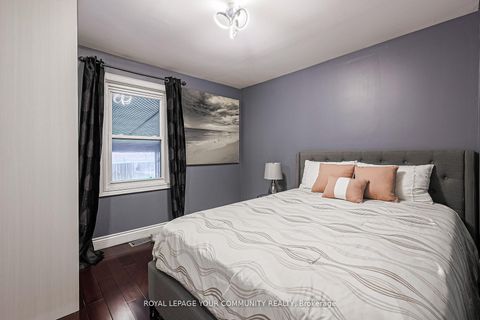 Photo 16 at 52 Princeway Drive, Maryvale, Toronto