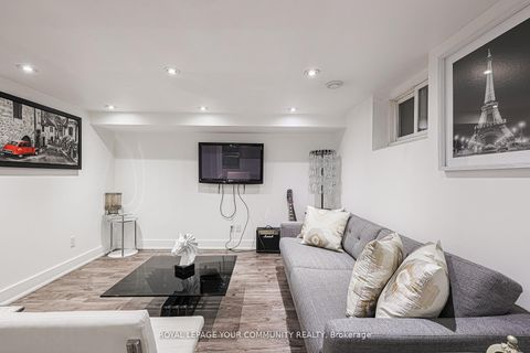 Photo 32 at 52 Princeway Drive, Maryvale, Toronto