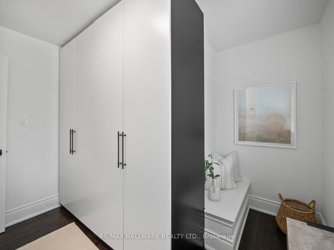 Photo 29 at 7 Haregate Court, Richview, Toronto