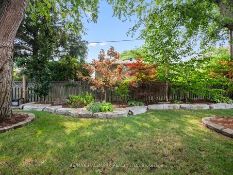 Photo 44 at 7 Haregate Court, Richview, Toronto