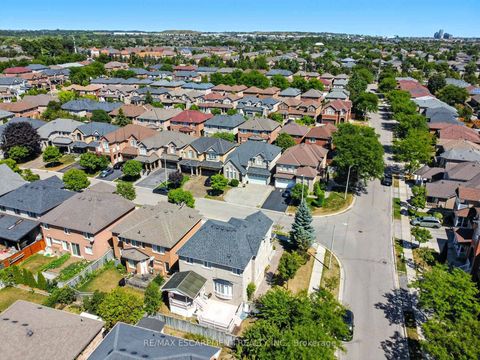 Photo 32 at 90 Genoa Road, Vellore Village, Vaughan