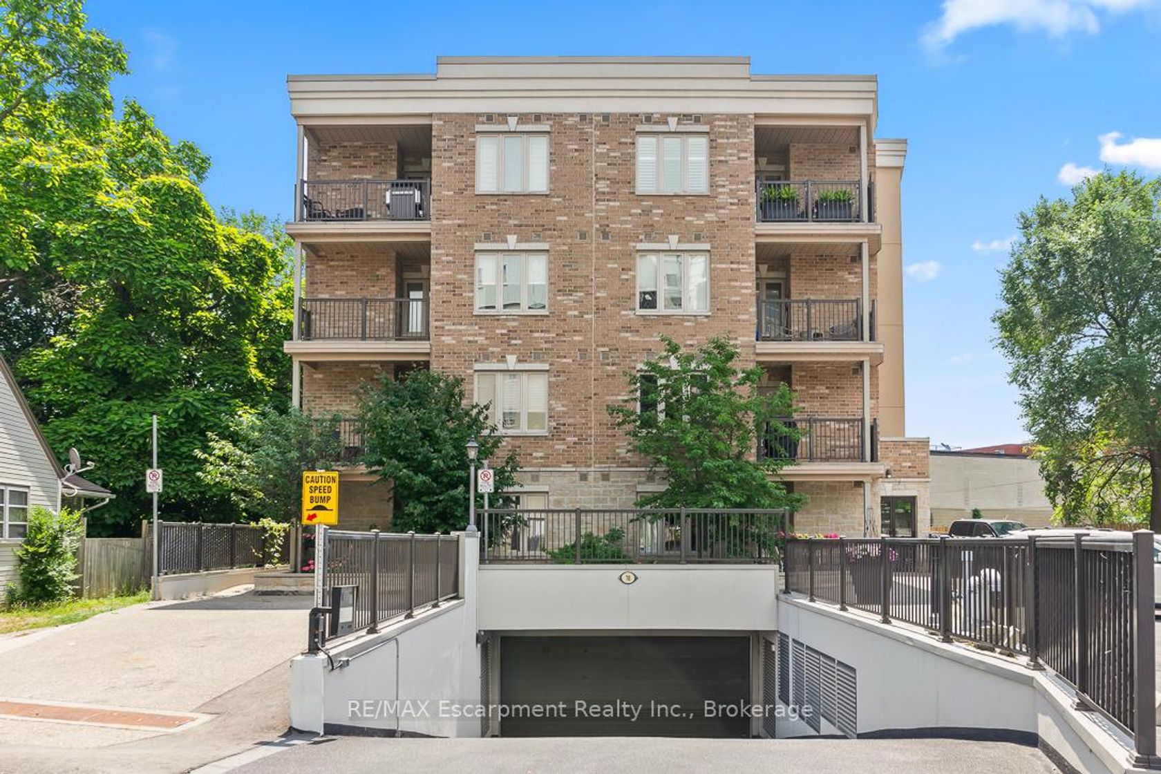 101 - 70 Stewart Street, CO Central, Oakville 