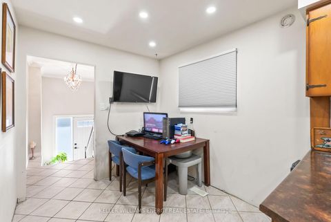 Photo 2 at 110 Littleleaf Drive, Malvern, Toronto