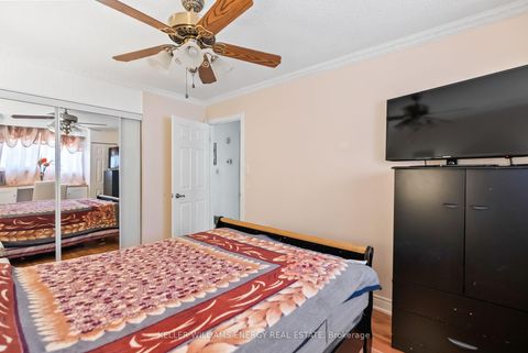 Photo 11 at 110 Littleleaf Drive, Malvern, Toronto