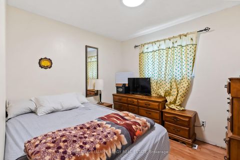 Photo 17 at 110 Littleleaf Drive, Malvern, Toronto