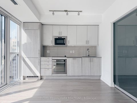 Photo 7 at 1705 - 77 Mutual Street, Yonge Corridor, Toronto Photo 7 at 1705 - 77 Mutual Street, Yonge Corridor, Toronto