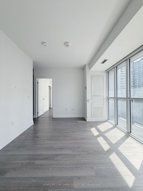 Photo 8 at 1705 - 77 Mutual Street, Yonge Corridor, Toronto Photo 8 at 1705 - 77 Mutual Street, Yonge Corridor, Toronto