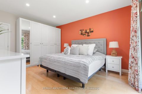 Photo 12 at 1143 Shaw Street, WO West, Oakville
