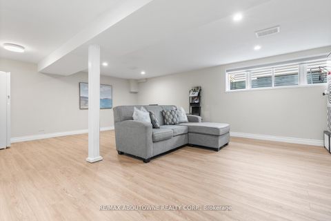 Photo 18 at 1143 Shaw Street, WO West, Oakville
